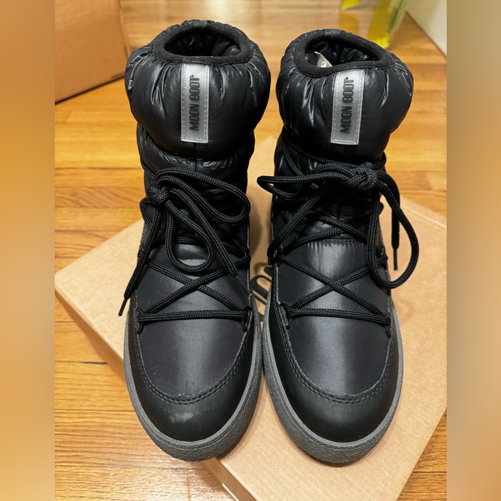 Moon Boot Ltrack low nylon black size 41 snow boots